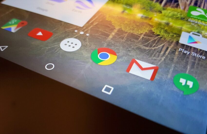 How to Use Your Android Smartphone As a Second Monitor for Your Windows PC