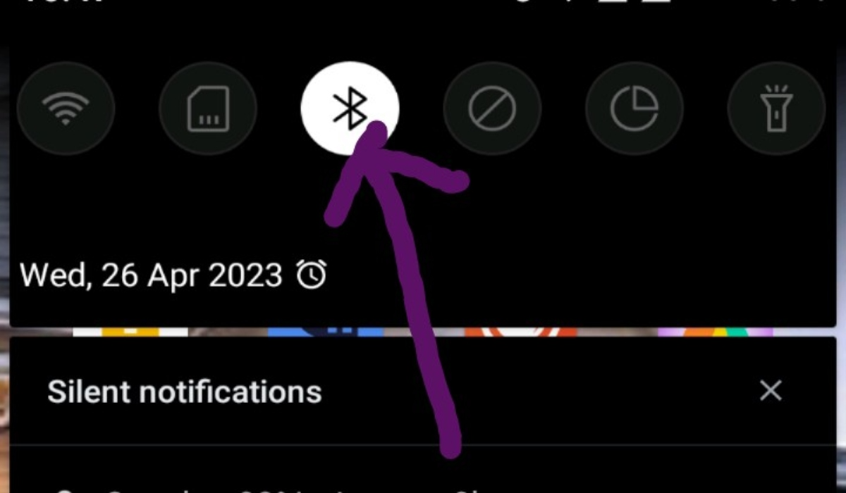 bluetooth symbol to transfer phone data