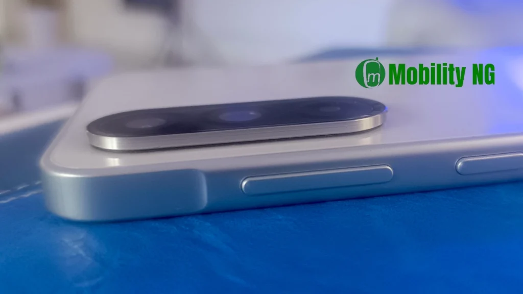 8 reasons to buy Samsung Galaxy A36 5G, and a few to not (The Ultimate Review) 2 Samsung A36 5G camera bump and side profile